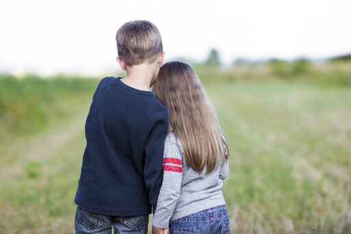 Broer zus hoorrecht kinderen echtscheiding DGDM